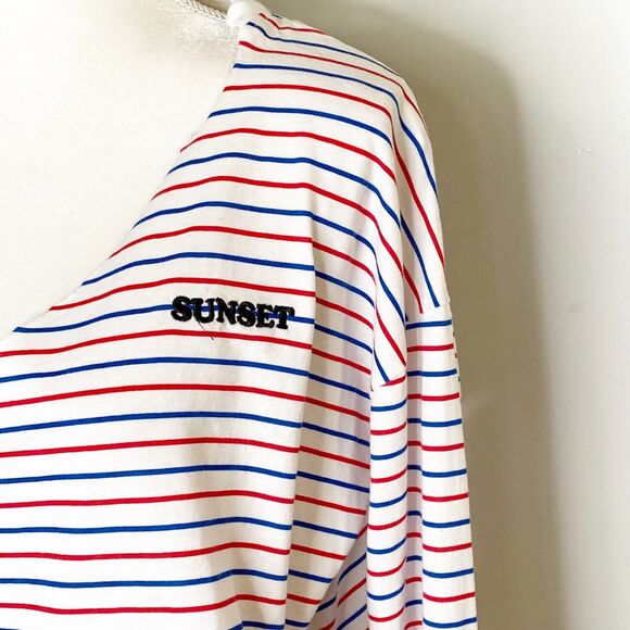 Forever 21 Striped V Neck Long Sleeve relaxed Crop T shirt White red sz m - Picture 7 of 7